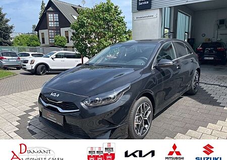 Kia Cee'd Ceed / Ultimate MT 1.5T 140 mit Style Paket