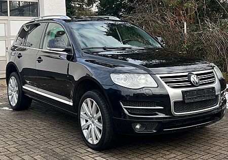 VW Touareg Volkswagen V10 TDI / R-Line / Vollausstattung / 2.Hand