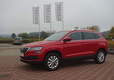 Skoda Karoq Style- Navigation-PDC-Tempomat-Bluetooth