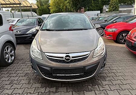 Opel Corsa 1.4 16V Satellite