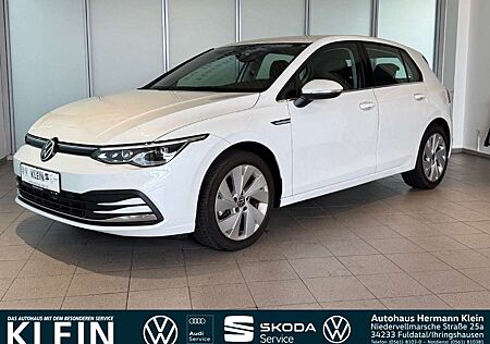 VW Golf Volkswagen VIII Style 1.5 TSI ACC, Massage, LED