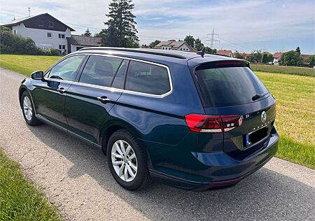 VW Passat Variant Volkswagen 2.0 TDI SCR DSG Business