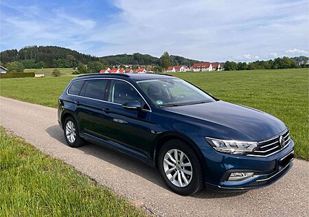 VW Passat Variant Volkswagen 2.0 TDI SCR DSG Business