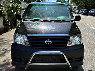 Toyota Hiace Toyota Hiace 2011