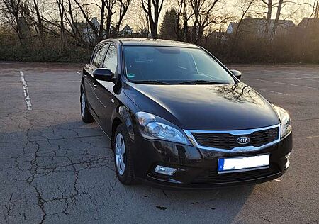 Kia Cee'd Ceed /