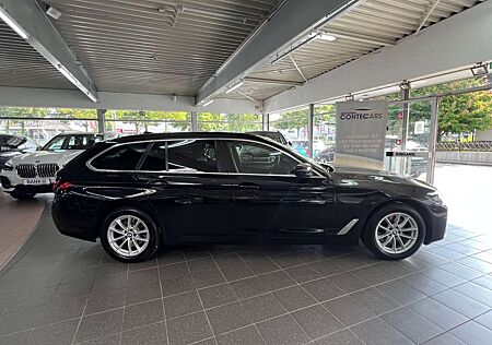 BMW 520d 520 Touring AMB+ACC+HuD+Pano+Park+HaKa+SH uvm.