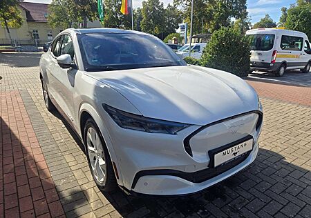 Ford Mustang Mach-E Premium AWD+99KW+Dach+Winter+LED+Garantie!