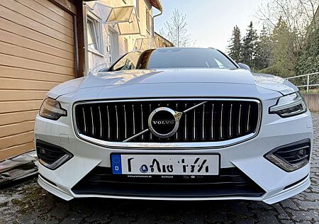 Volvo V60 Inscript T6 - Benz. HUD. 19”. Garantie