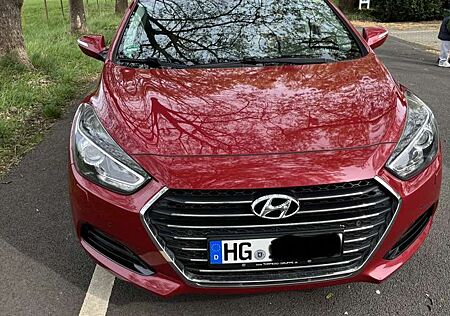 Hyundai i40 blue Premium