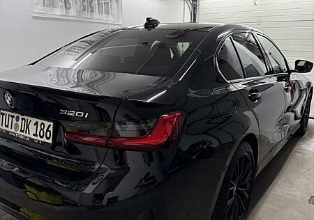 BMW 320i 320 Aut. Sport Line