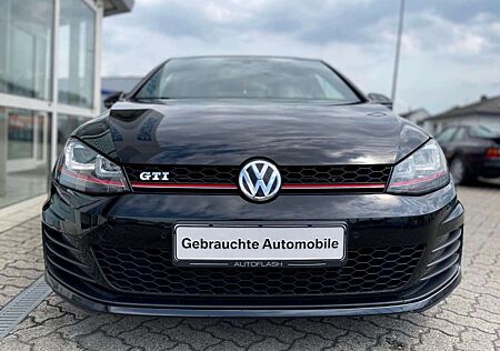 VW Golf GTI Volkswagen