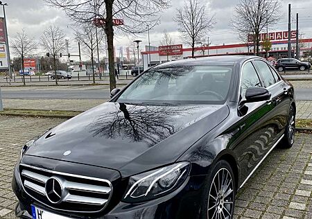 Mercedes-Benz E 220 D 9G Tr. Widescreen Comand LED AHK Distr. TÜV Neu