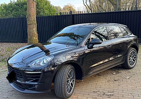 Porsche Macan PDK