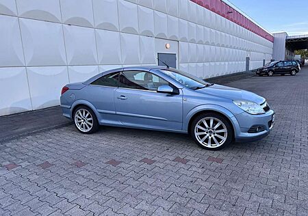 Opel Astra Endless Summer