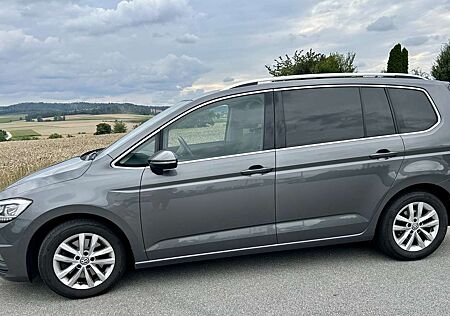 VW Touran Volkswagen 1.4 TSI (BlueMotion Technology) DSG Comfort