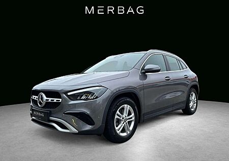Mercedes-Benz GLA 180 AHK LED Navi SHZ Fernlichtass. Kam. LM