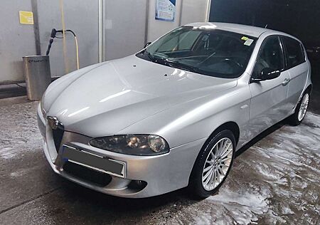 Alfa Romeo 147 5p 2.0 ts 16v Exclusive 150cv selespeed