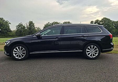 VW Passat Variant Volkswagen 2.0 TDI (BlueMotion) Highline