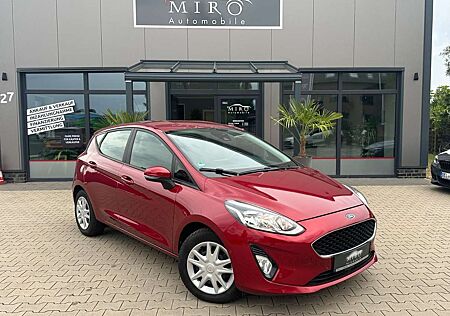 Ford Fiesta Titanium/ KAMERA/ PARKASSISTENT/ NAVI
