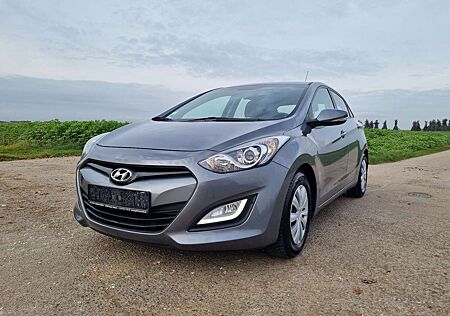 Hyundai i30 1.4 Fifa World Cup Edition