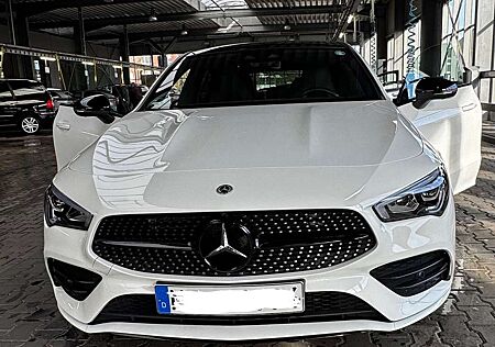 Mercedes-Benz CLA 220 d (118.614)