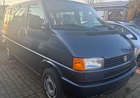VW T4 Multivan Volkswagen Classic 2.4 Diesel