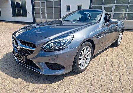Mercedes-Benz CLC 180 SLC 180 Roadster Navi/SHZ/LED/Garantie/PDC