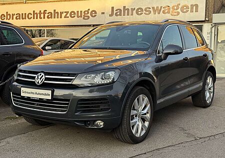 VW Touareg Volkswagen 3.0 V6 TDI BMT Luftfederung Panorama AHK