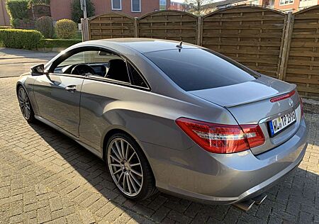Mercedes-Benz E 350 CGI Coupe BlueEFFICIENCY 7G-TRONIC Avantgarde