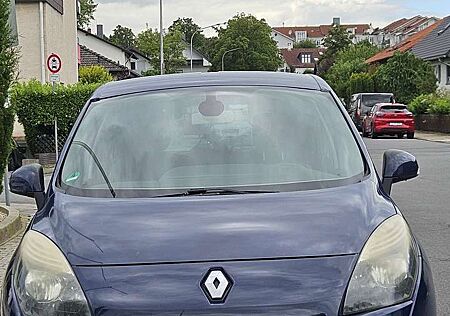Renault Grand Scenic dCi 130 FAP Dynamique