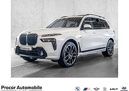 BMW X7 xDrive40i M Sport HUD PANO RFK NAVI LED DAB