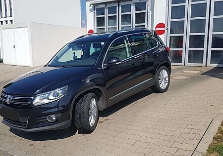 VW Tiguan Volkswagen 2.0 tdi bm Sport&Style 150 PS