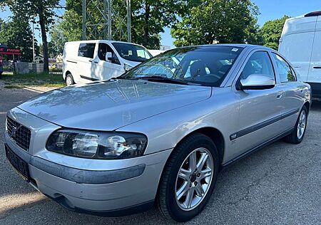 Volvo S60 2.4 Comfort*KLIMA*LEDER*2.HAND*