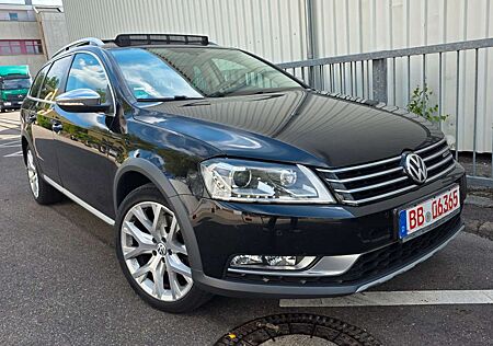 VW Passat Alltrack Volkswagen /TÜV NEU/LEDER/PANO/AHK/NAVI