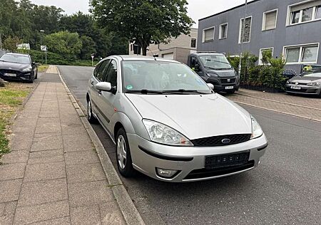 Ford Focus 1.6 Finesse TÜV NEU*KLIMA