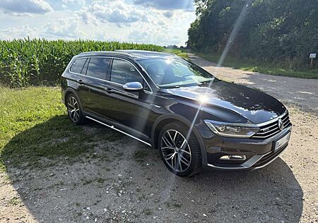 VW Passat Alltrack Volkswagen 2.0 TDI SCR 4Motion DSG (BMT)