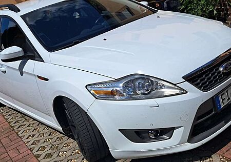 Ford Mondeo Turnier 2.2 TDCi Titanium S