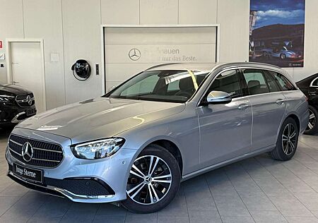 Mercedes-Benz E 220 d T AVANTGARDE AHKschwenk+LED+CARPLAY+MBUX