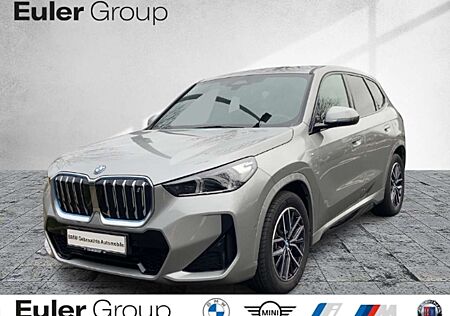 BMW iX1 xDrive 30 Sportpaket AD Navi Digitales Cockpit Sou