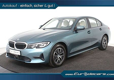 BMW 318 i Luxury *1.Hand*Leder*Navi*SHZ*Park ass.*