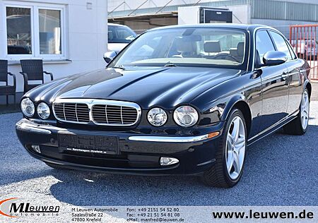 Jaguar XJ6 2.7 Diesel Executive *GSD*LEDER*NAVI*XENON*19" ALU