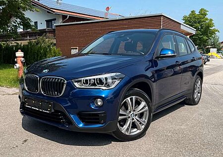 BMW X1 xDrive 20 i Sport Line / LED / NAVI / AHK