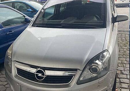 Opel Zafira gebraucht kaufen Opel Zafira 1.9 CDTI Automatik Navi