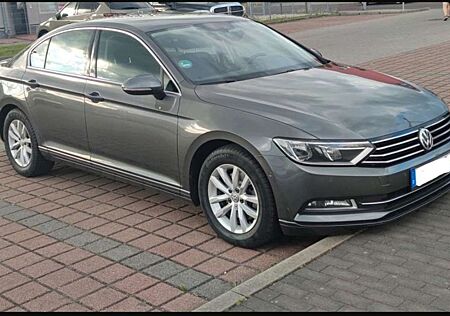 VW Passat Volkswagen Comfortline BMT/Start-Stopp