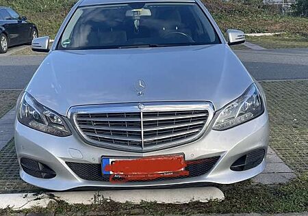 Mercedes-Benz E 220 CDI 7G-TRONIC