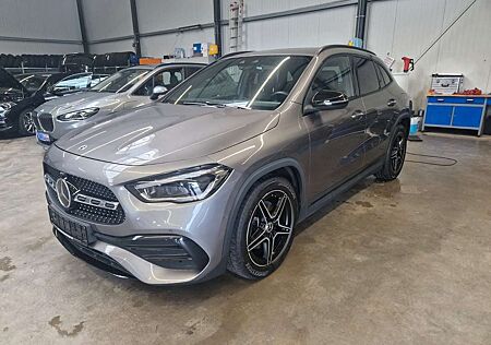 Mercedes-Benz GLA 200 d AMG-Line ACC LED RFK MFL KZU HiFi QI