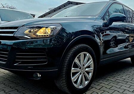 VW Touareg Volkswagen 3.0 TDI 4Motion BMT XENON LEDER NAVI