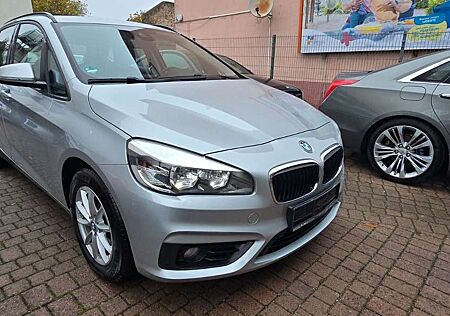 BMW 218 i Active Tourer 1.Hand AHK NAVI