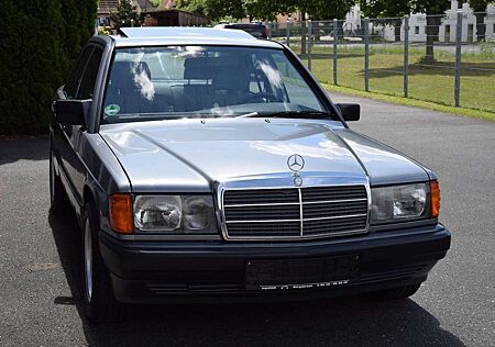 Mercedes-Benz 190 E 1.8