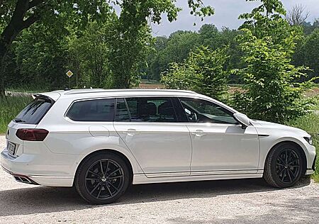 VW Passat Variant Volkswagen 2.0 TSI OPF 4Motion DSG Elegance